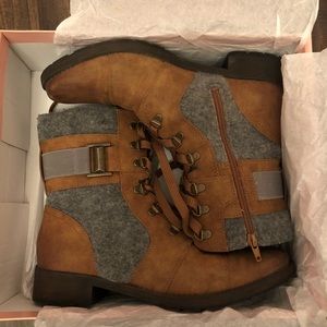 Crown Vintage boots